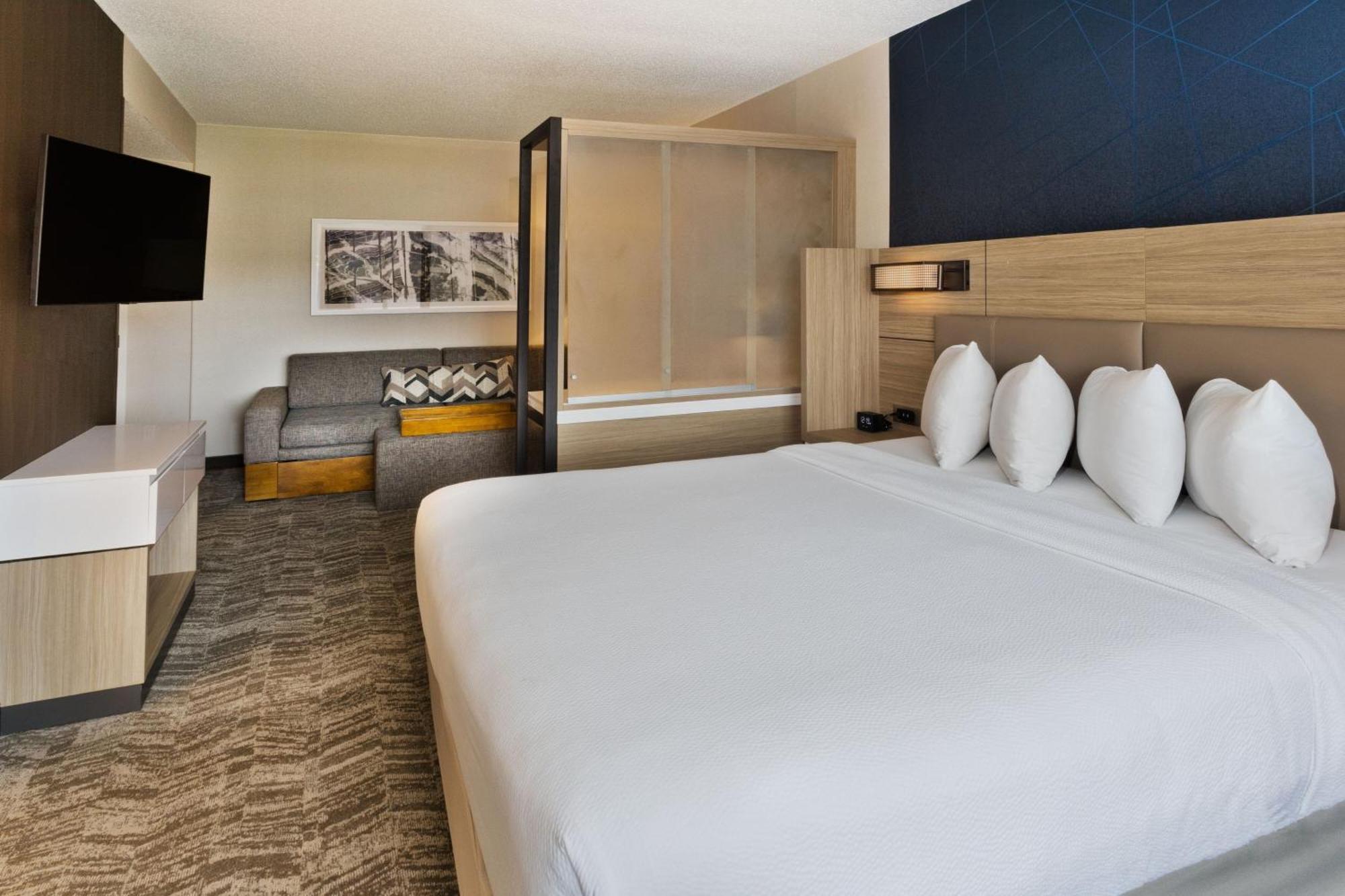 Springhill Suites Birmingham Colonnade Экстерьер фото